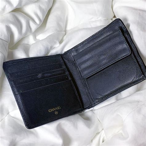 chanel guys wallet